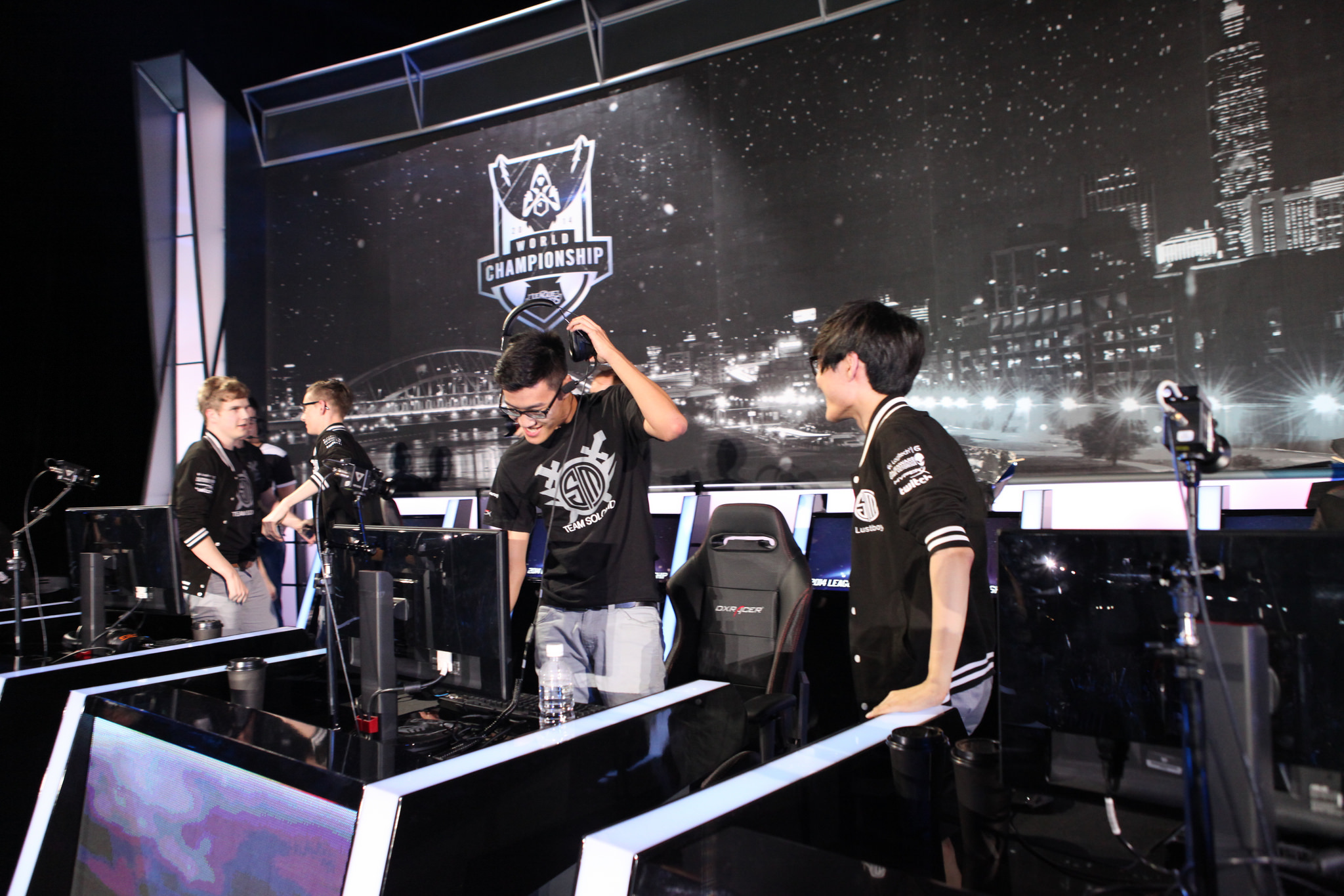 AL战术思路解析：中野联动完美掌控小龙团战，大龙决胜斩获赛季首胜-竞技宝·(JJB)